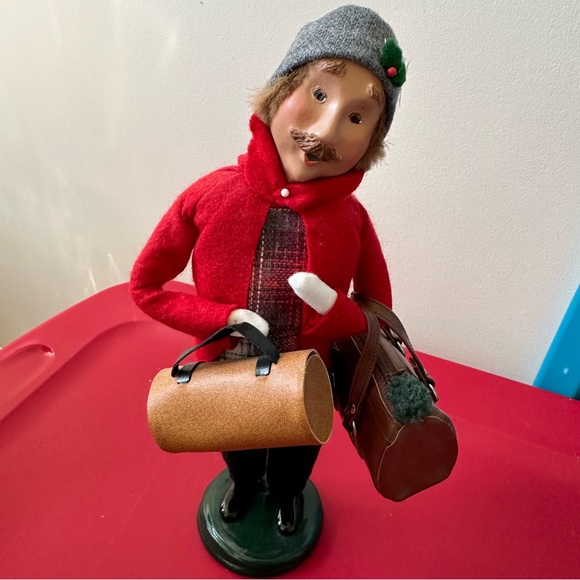 30% OFF BUNDLE Byers Choice Caroler 1999 Traveler - Picture 2 of 7